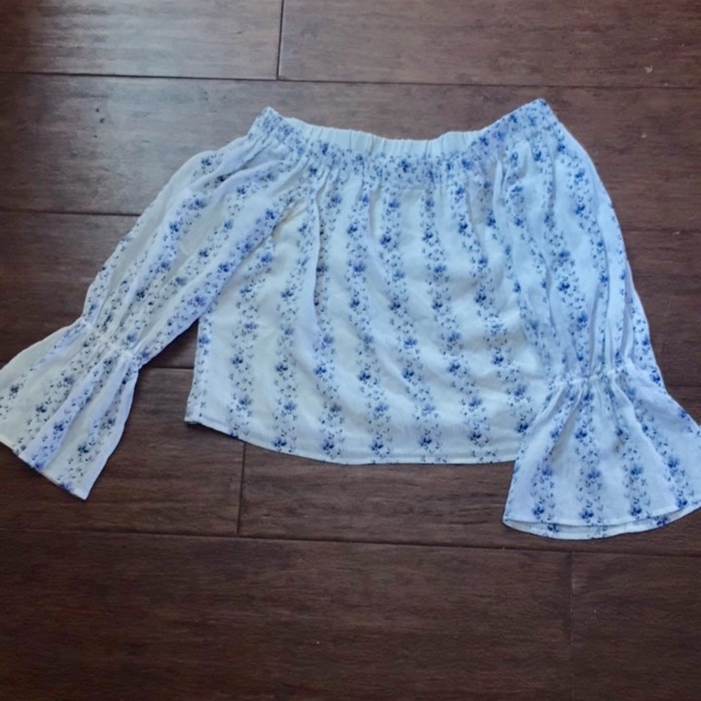 Off the shoulder flower crop top